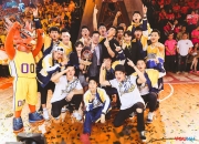 开云体育-关于骑士全队出击，团结协作带来胜利的喜悦的信息