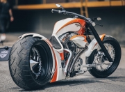 开云体育中国-绝命刺客利拉德关键战场场致命，东方勇者上海队逆转险胜展雄心