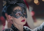 开云体育在线-戈壁风暴席卷霓虹迷宫，末节绞杀背后，是乔治刺破心魔的淬火之证