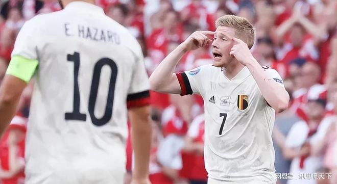 斯洛伐克主场负克罗地亚,高举白旗的简单介绍 斯洛伐克主场负克罗地亚,高举白旗的简单介绍