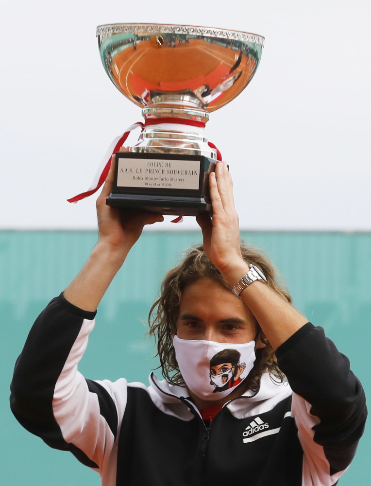 包含蒙特卡洛大师赛完胜戴维斯杯，西西帕斯惊艳四座的词条