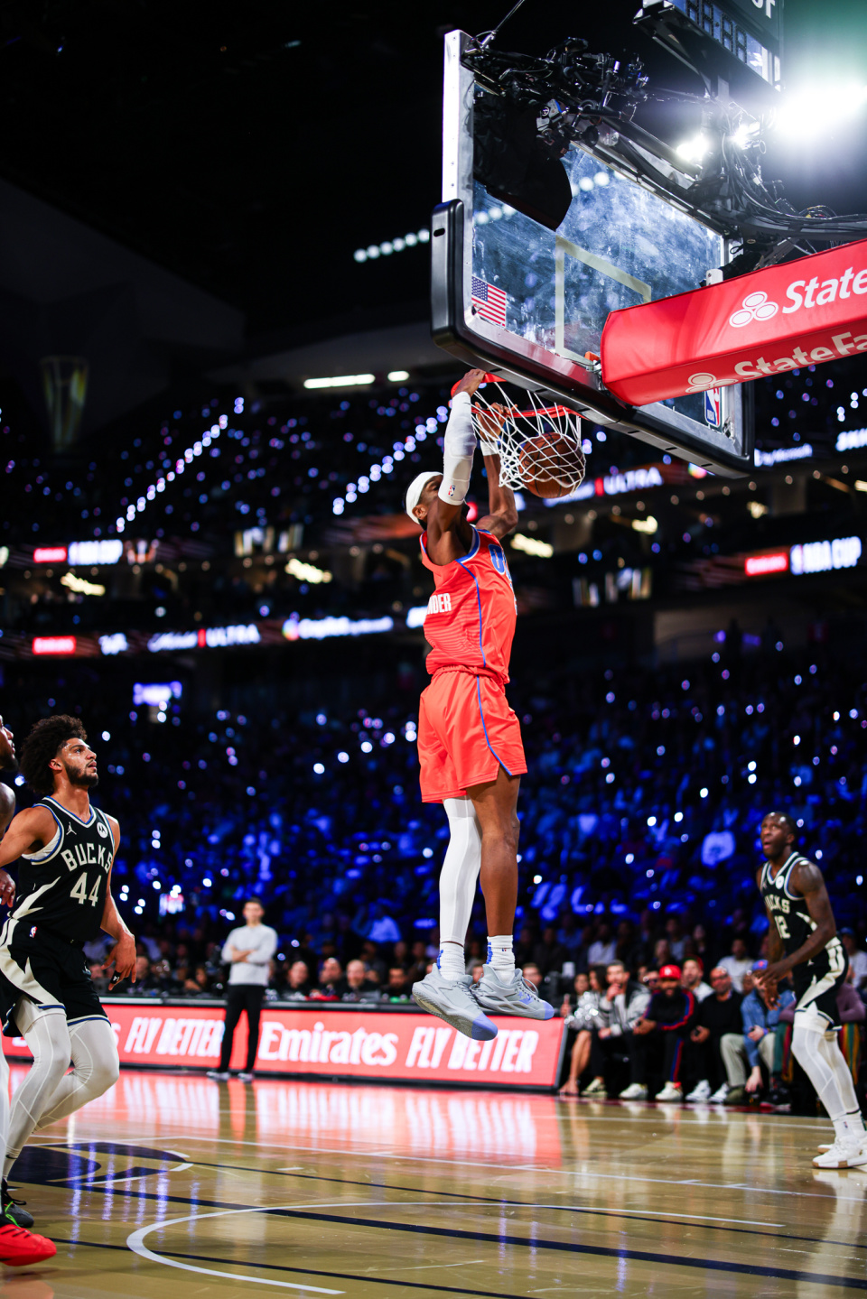 山东队鏖战雄鹿，张镇麟扛起全队