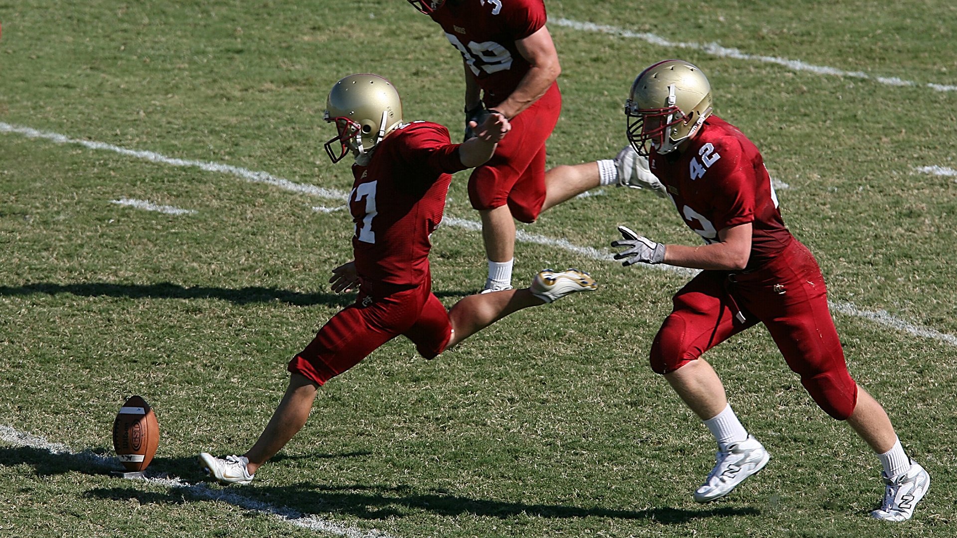 打破41年魔咒！阿克替补神兵天降，玻利维亚高原终取首胜