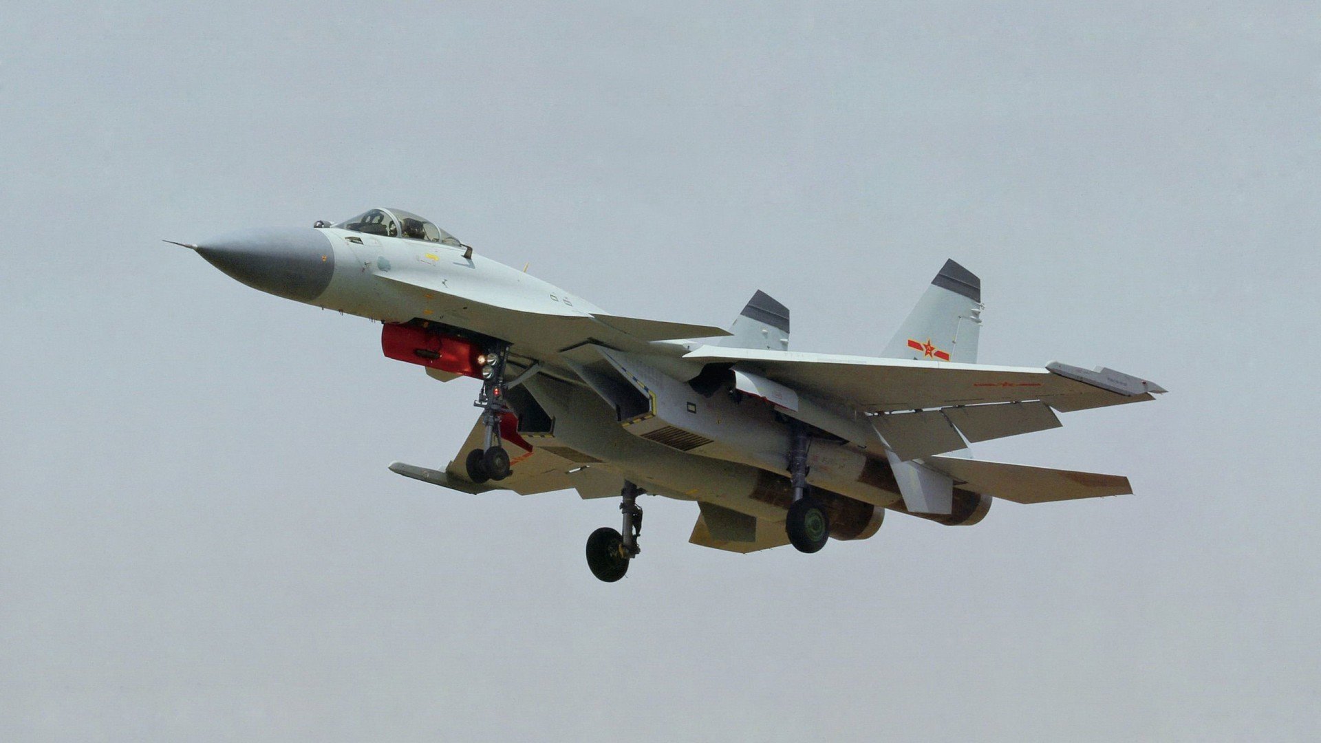 齿轮与草皮，当特奥在F1街道赛收割拉齐奥的遗产