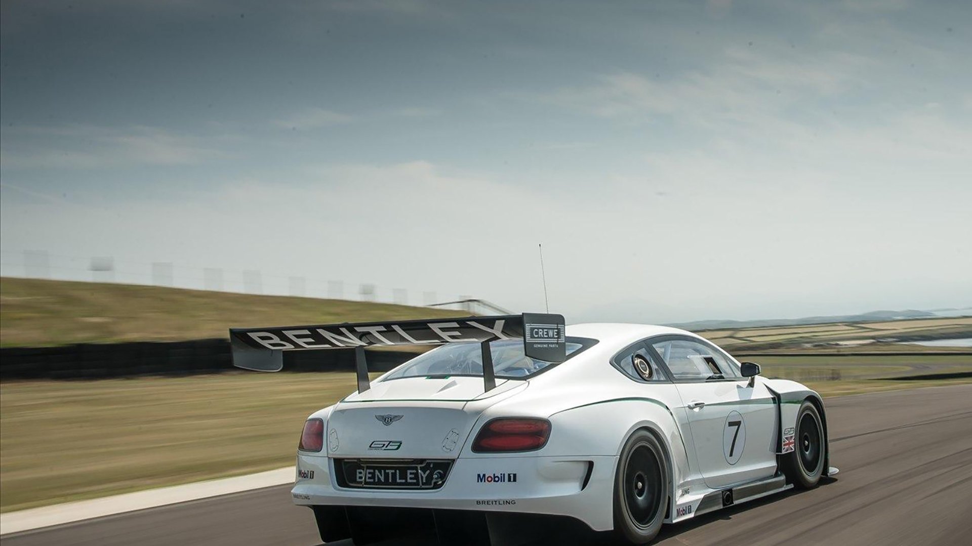 2026世界杯焦点战，丹麦巅峰对决力克皇家社会，诠释足球传奇